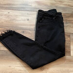 KanCan Black Frayed Hem Skinny Jeans